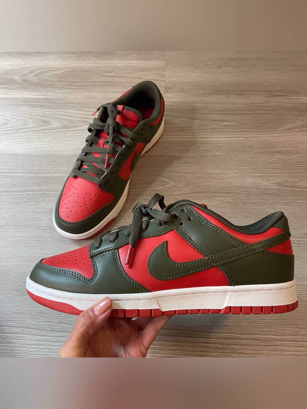 Nike Dunk Low Cargo Khaki Mystic Red Sneaker Size 9.5 NWT